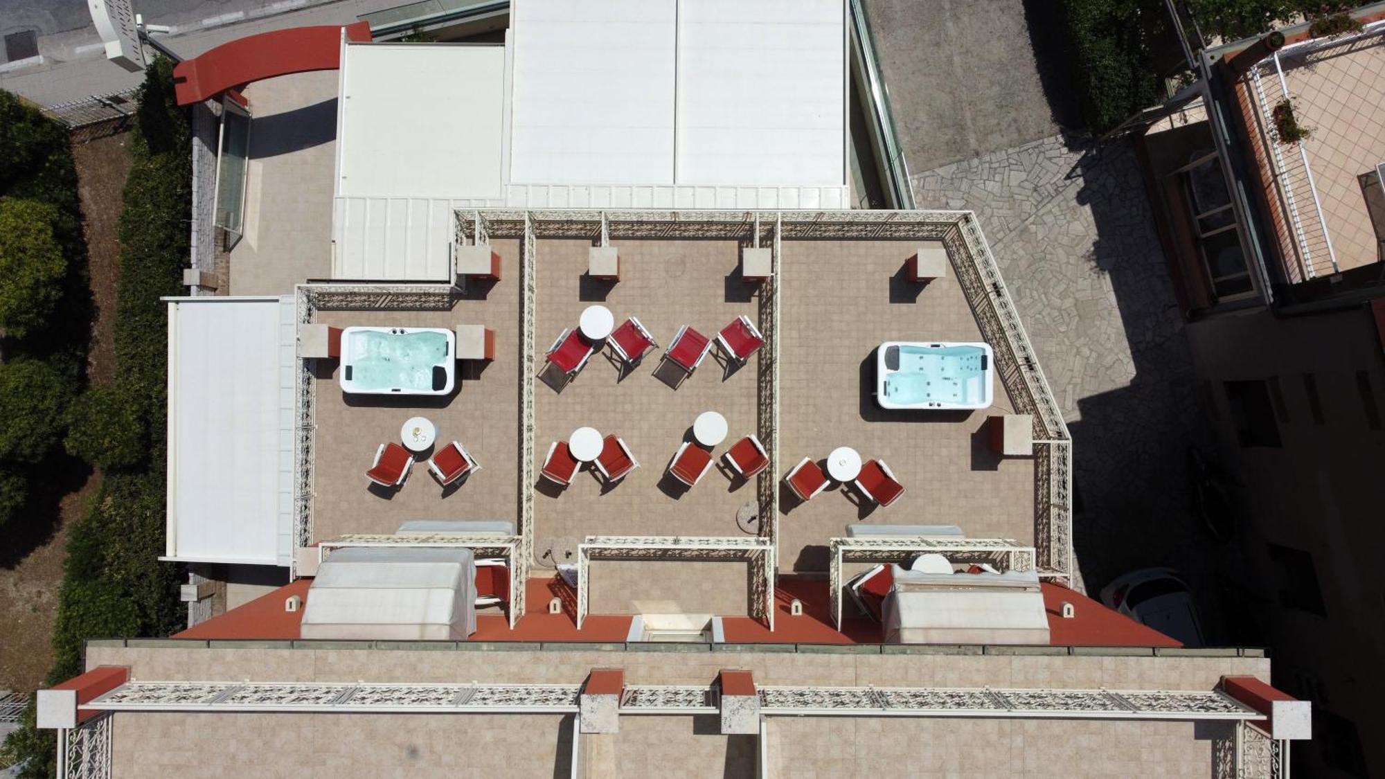 Hotel Villa Sirena Numana Exterior photo
